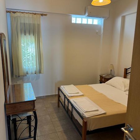 Κοχυλι 2 Με Υπεροχη Θεα Στο Αιγαιο Πελαγος! Apartment Armenistis  Ngoại thất bức ảnh
